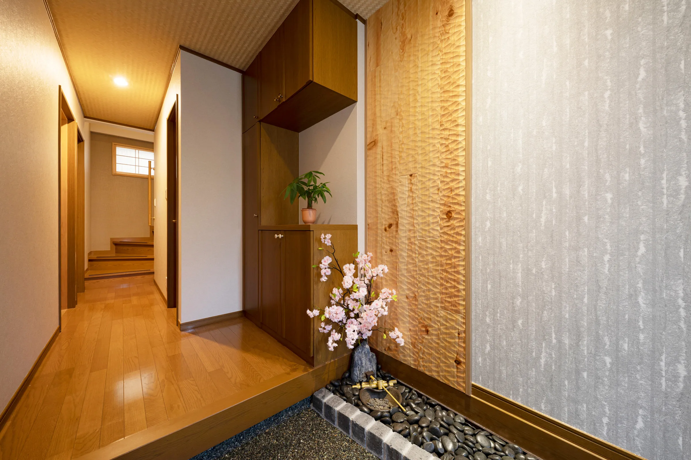 Shirakabanoyado RYOGETSU — Entrance