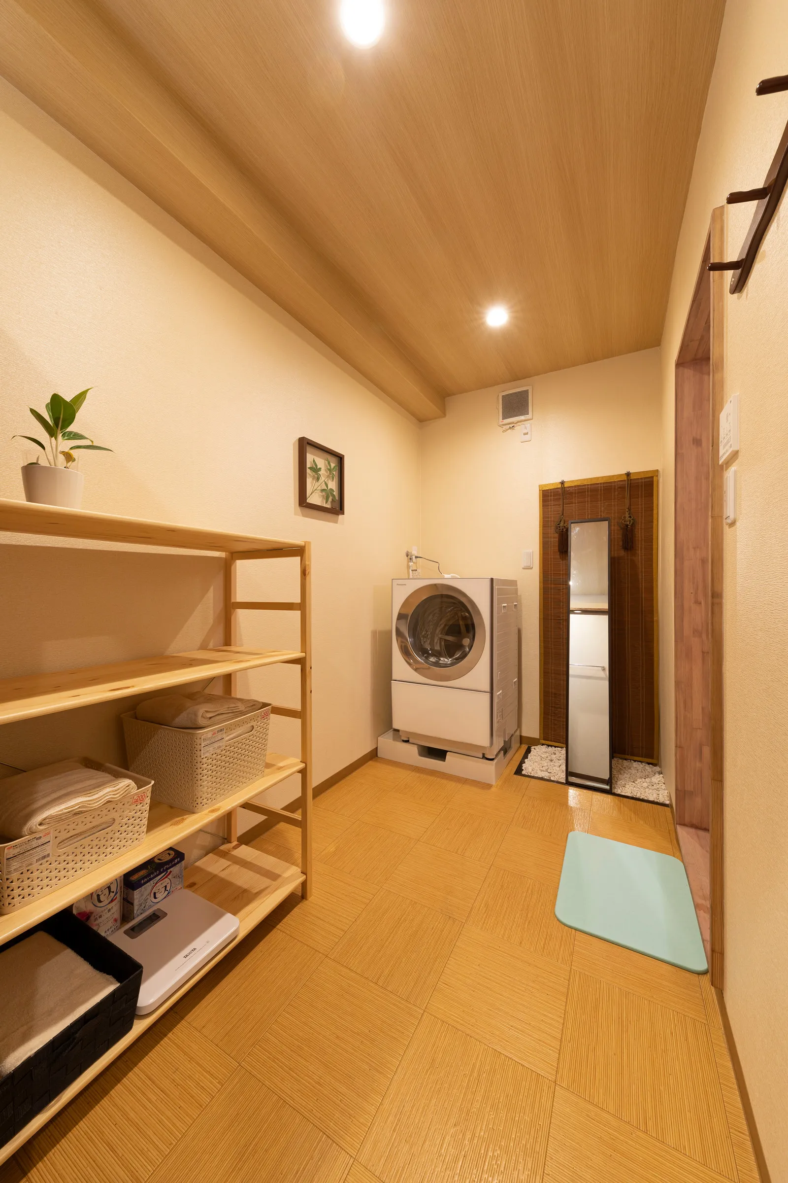Shirakabanoyado MAMEMACHIIE — Washroom
