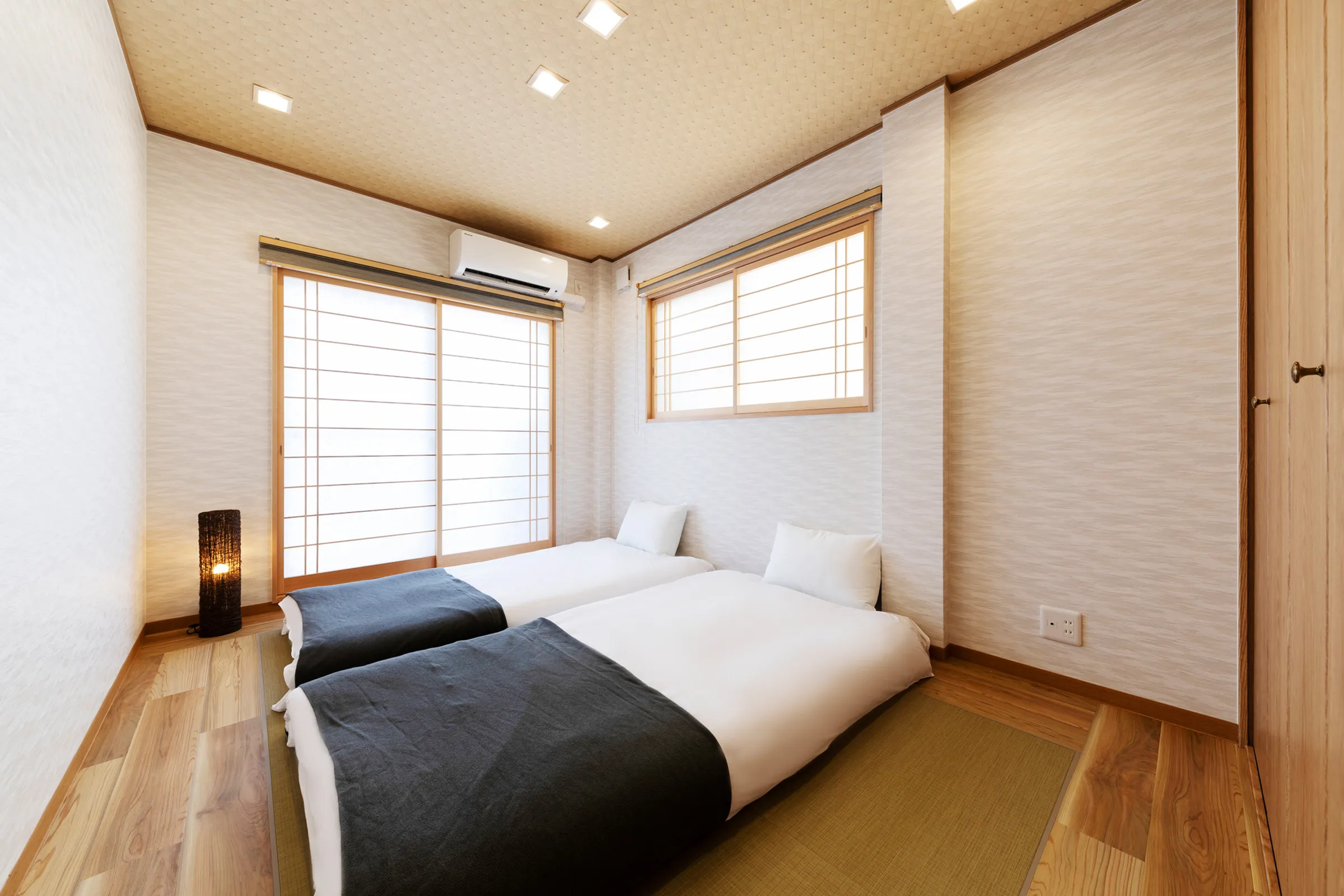 Shirakabanoyado RYOGETSU — Bedroom