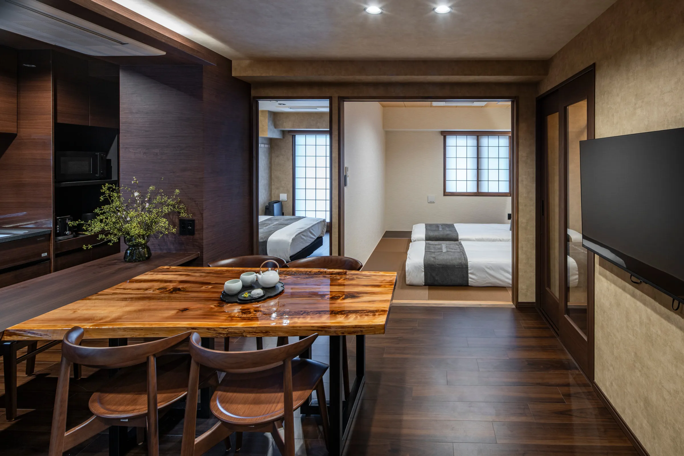 Shirakabanoyado ETTEI — Dining area