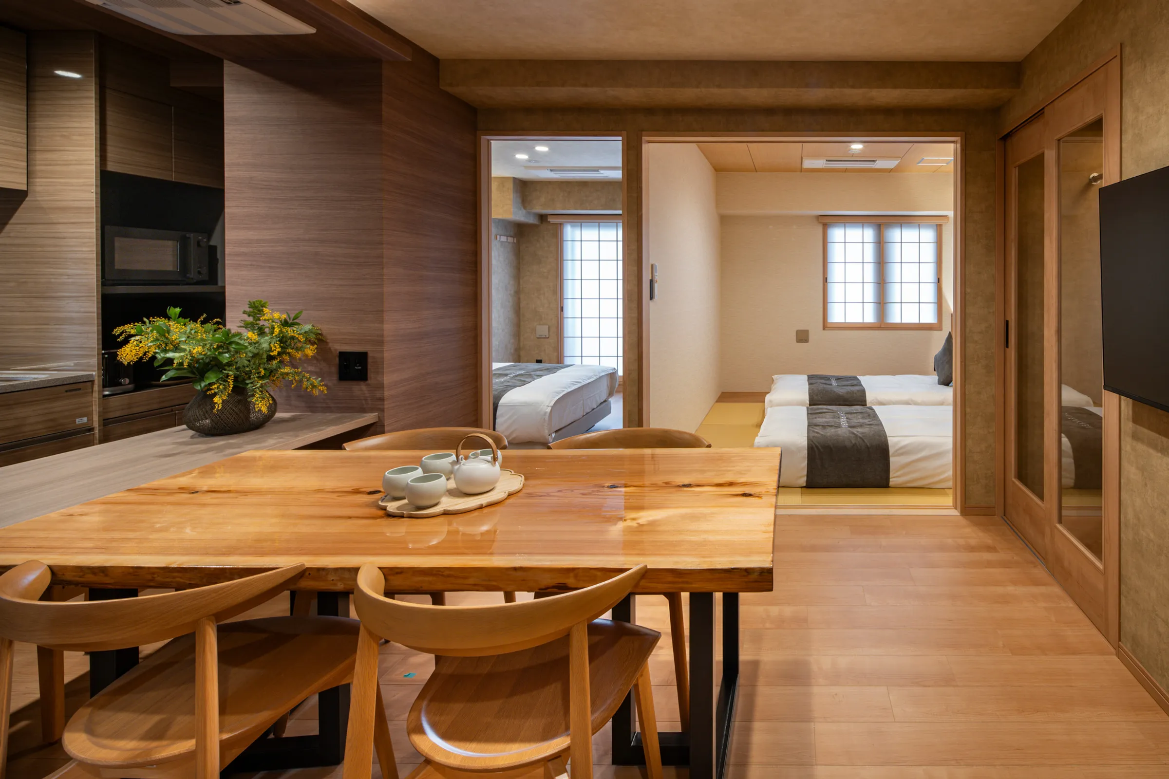 Shirakabanoyado ETTEI — Dining area